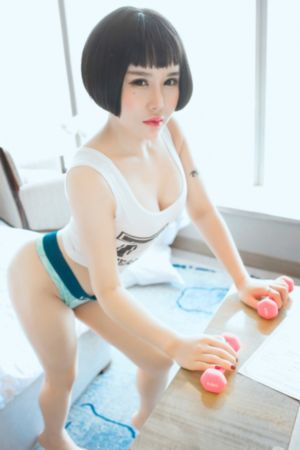 免费一级A片奶好大_完整无删减版