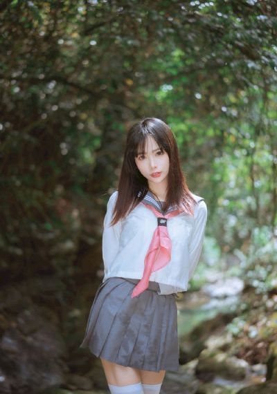 日本动漫免费理论片观看_完整视频大全