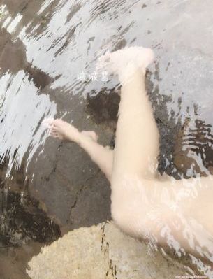 丰满女人裸体女淫交视频_蓝光HD在线观看